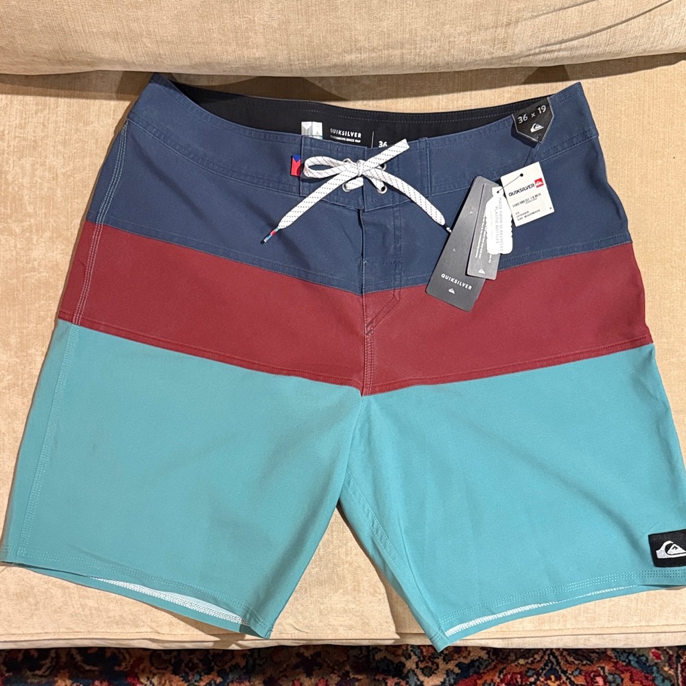 Quiksilver Men's Board Shorts - Size 36 - NWT